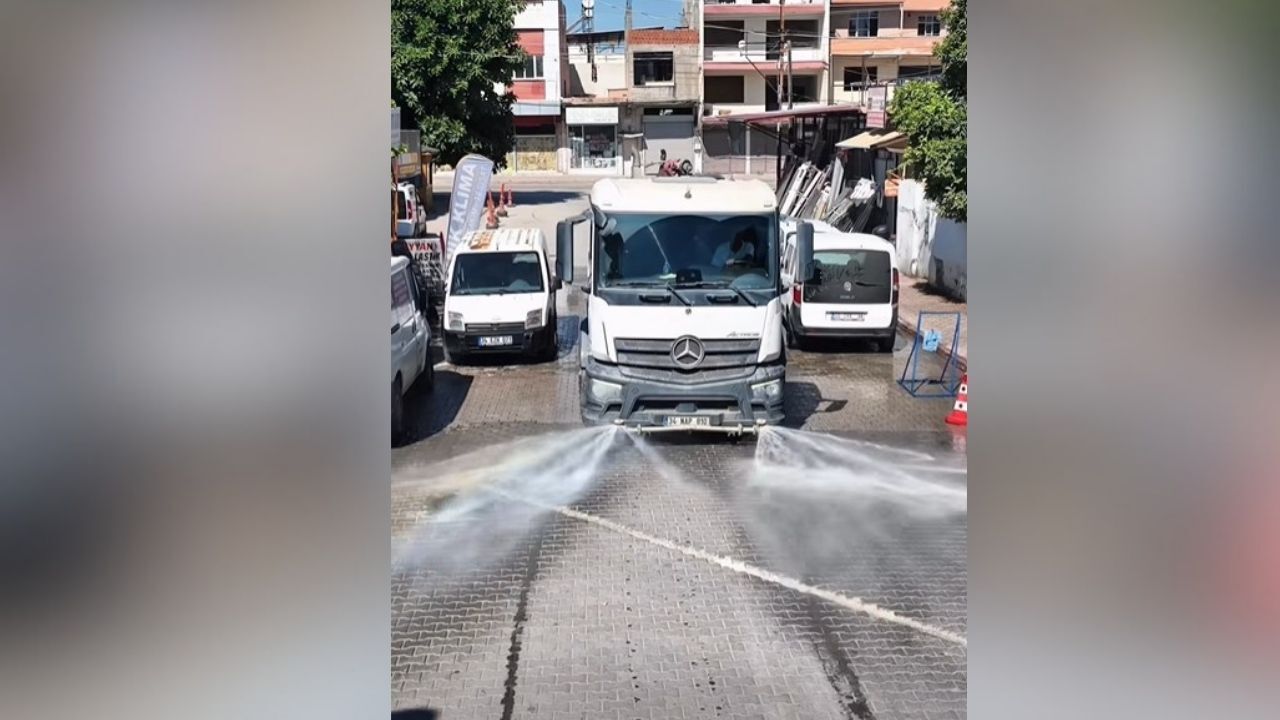 Seyhan Belediyesi’nden Bahçelievler’e Kapsamlı Temizlik