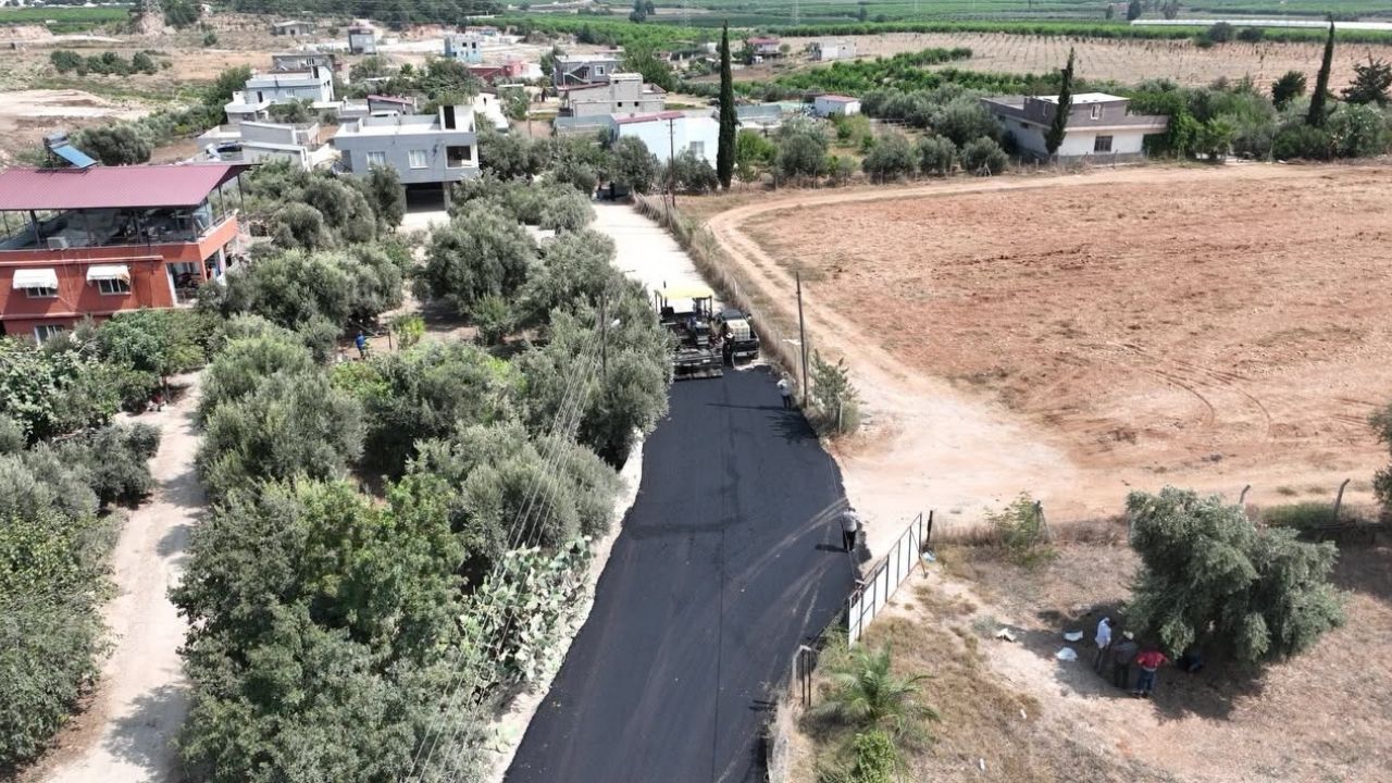 Seyhan’da Yol Çalışmaları Hız Kesmeden Sürüyor (2)