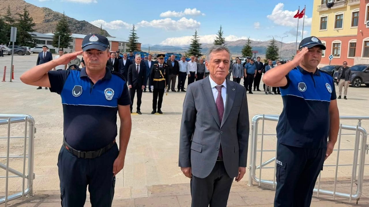 Tufanbeyli’de Zaferin 104. Yılı Gururla Kutlandı (1)