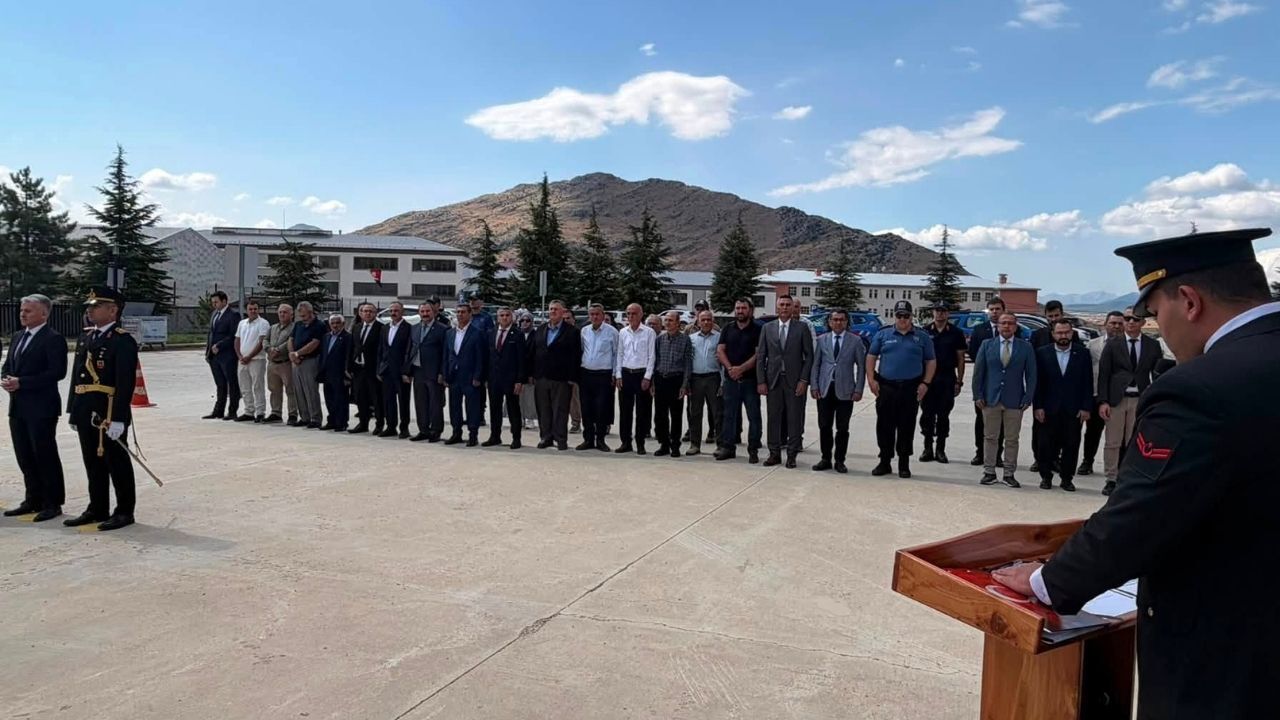 Tufanbeyli’de Zaferin 104. Yılı Gururla Kutlandı (2)
