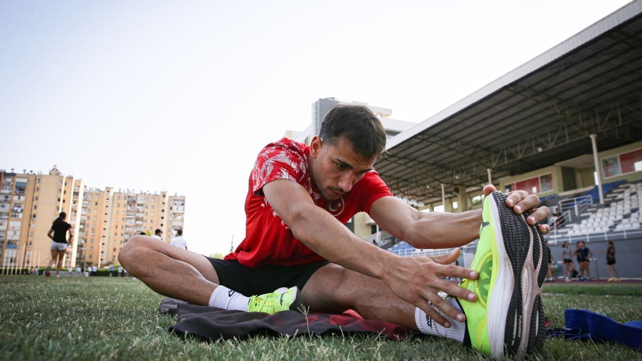 Türkiye Şampiyonu Milli Atlet Emre Ergün, Olimpiyat Hedefi Için Koşuyor (2)
