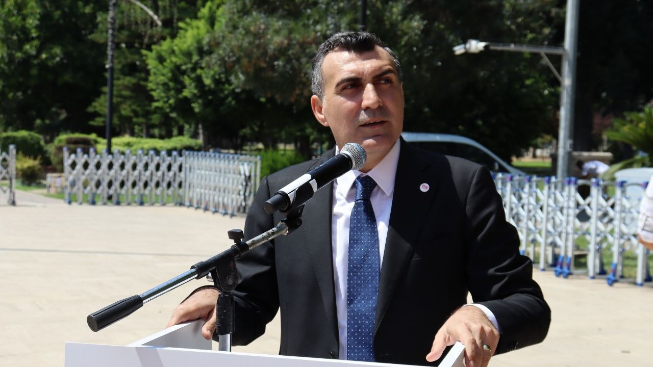Yeni Parti Adana’dan 30 Ağustos’a Özel Çelenk Tören (6)