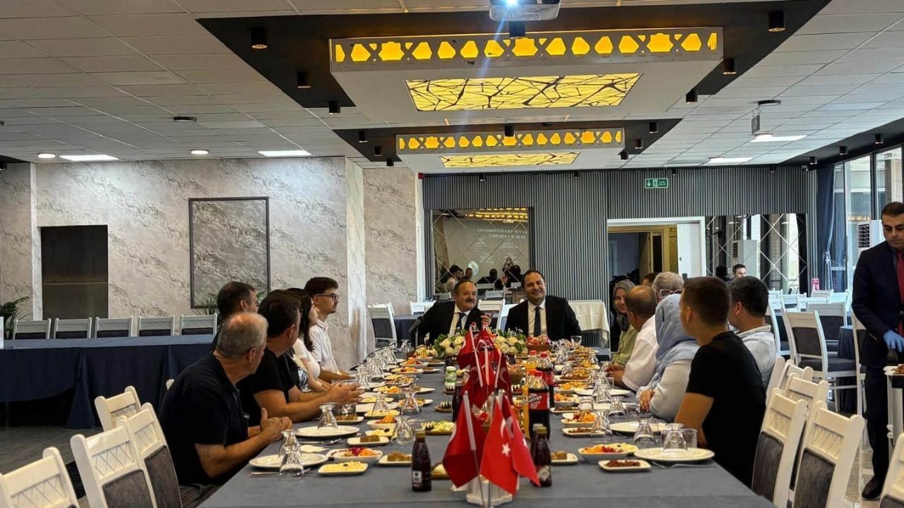 Yks Şampiyonları Seyhan Kaymakamlığı’nda (2)