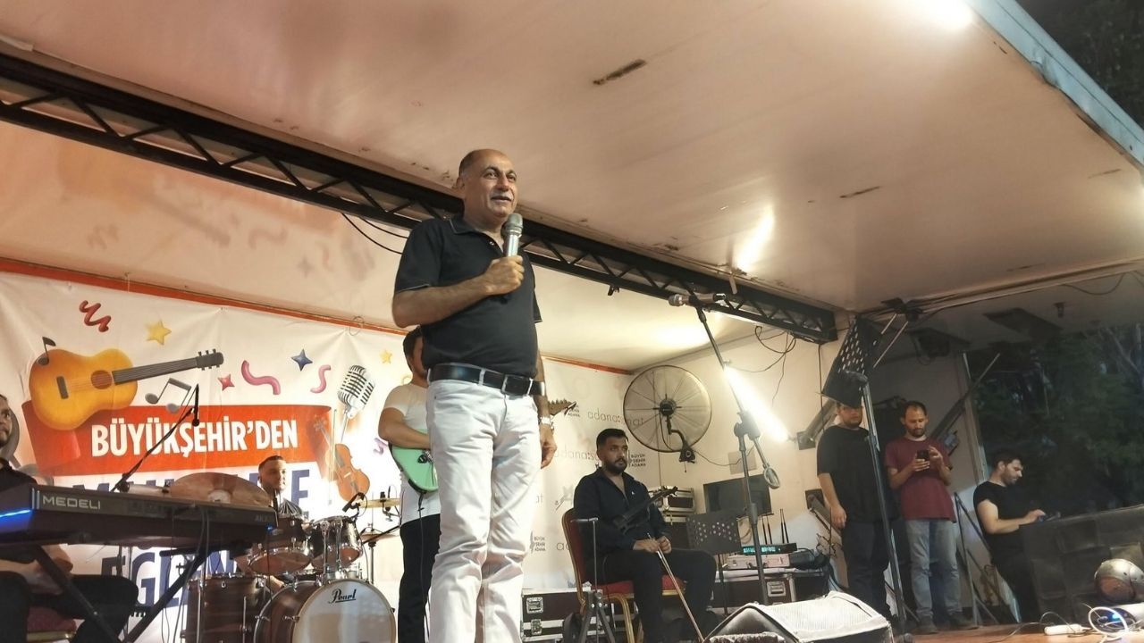 Yumurtalık’ta 30 Ağustos Coşkusu Konserle Taçlandı (3)