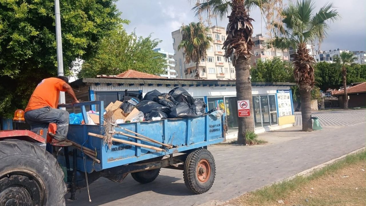 Yumurtalık’ta Temizlik Çalışmaları Hız Kesmeden Sürüyor (2)