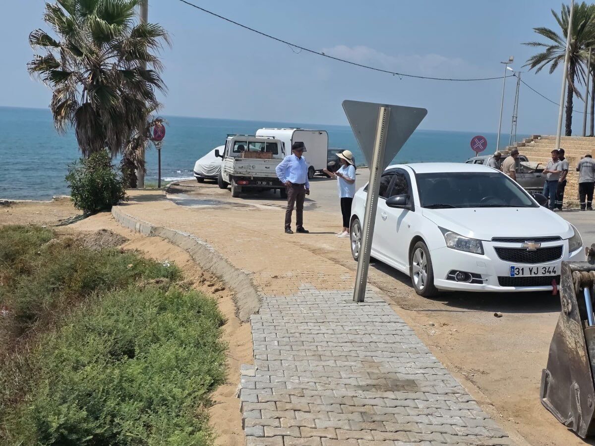Yumurtalık'ta Yol Ve Kaldırım Seferberliği Çalışmalar Hız Kesmeden Sürüyor (2)
