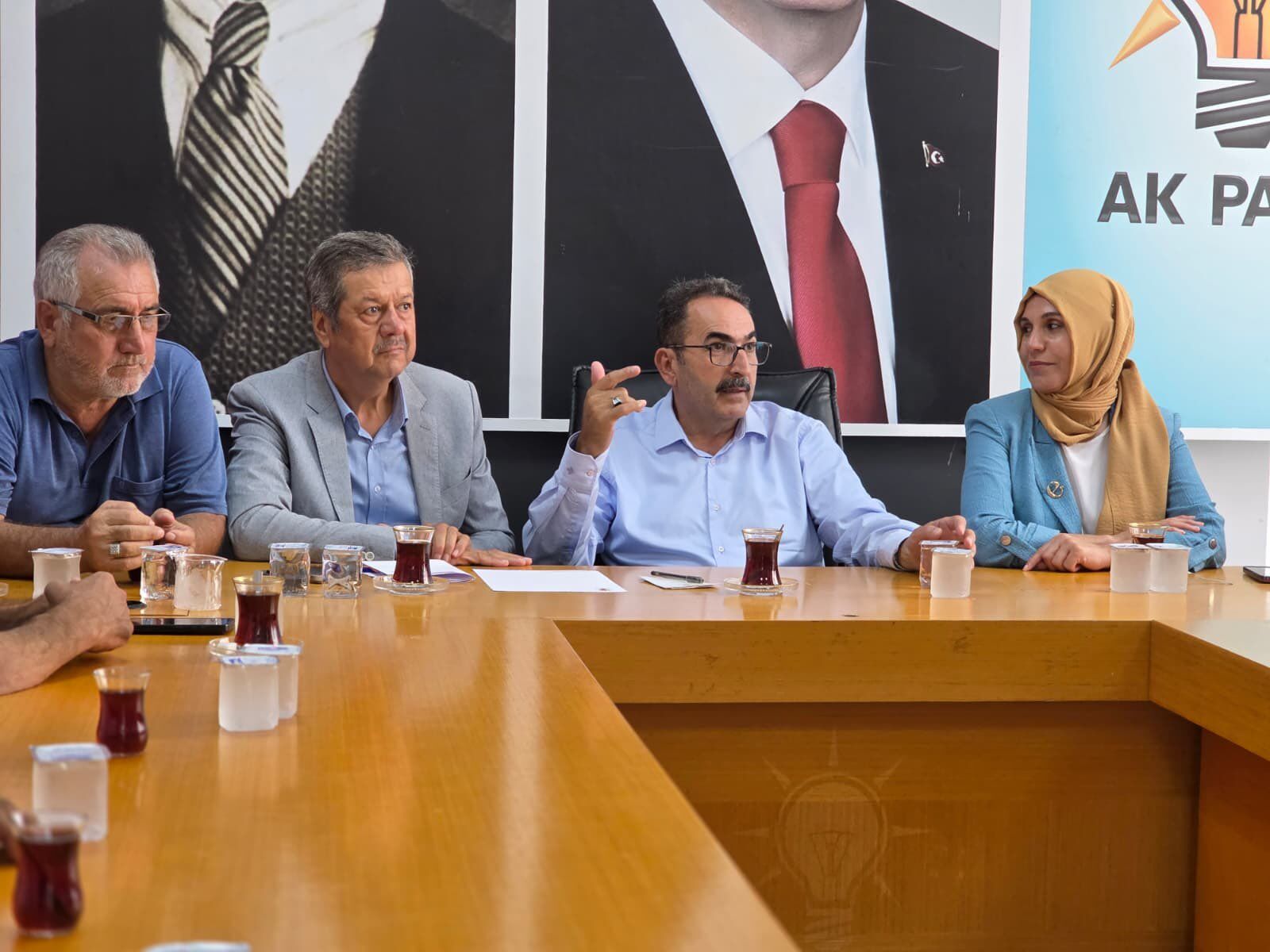 Abdullah Doğru’dan Karataş Mesaisi Balıkçıların Taleplerini Dinledi (1)