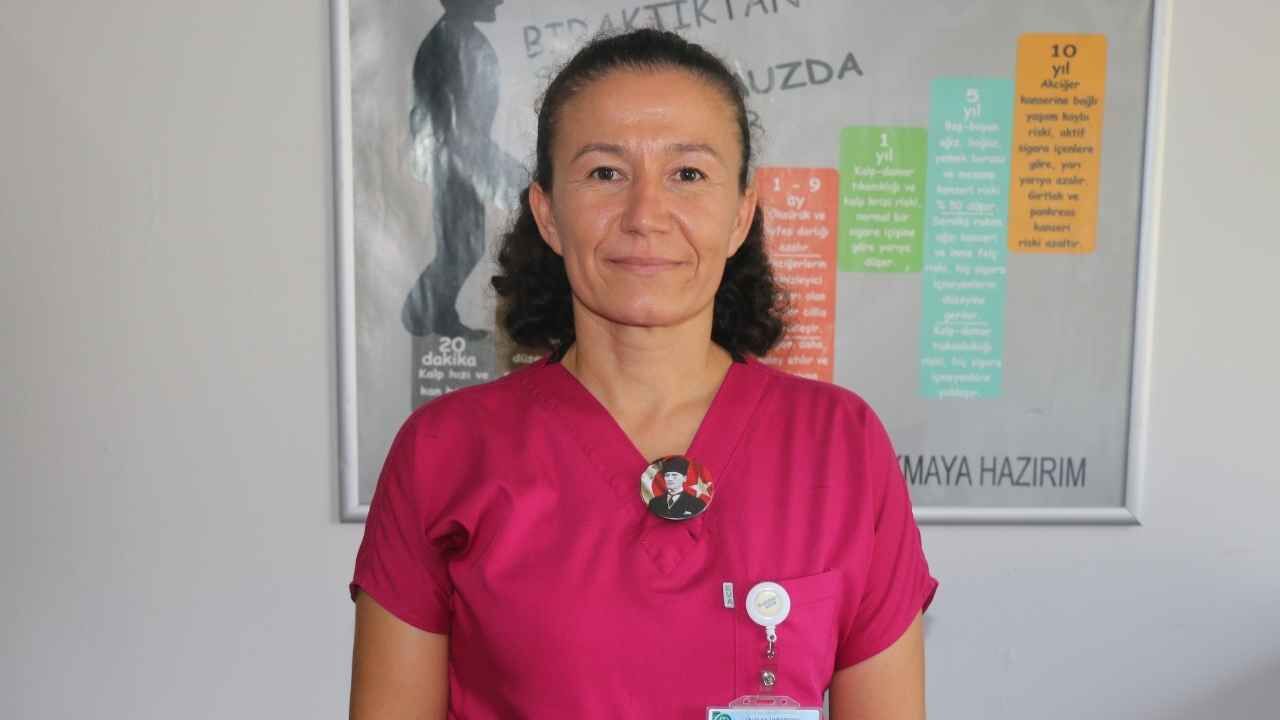 Adana’da 20 Yıllık Sigara Bağımlılığını Yendi Şimdi Hastalara Umut Oluyor