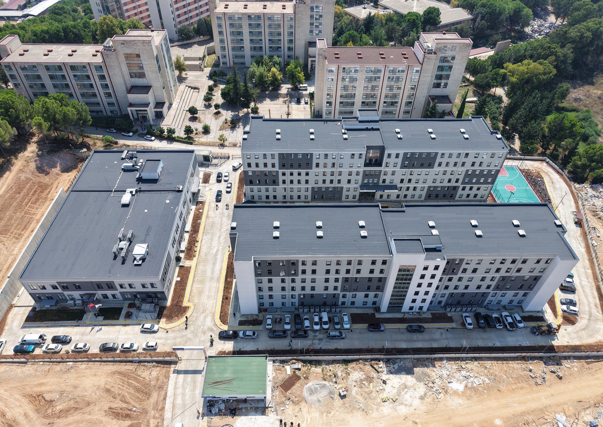 Adana’da bin kişilik öğrenci yurdu tamamlandı
