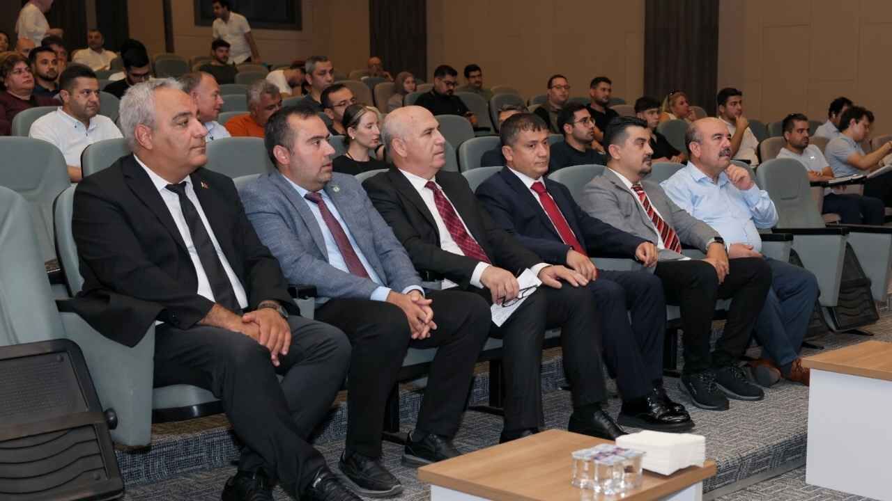Adana’da Kamu Kurumlarında Yapay Zeka Dönemi Eğitimler Başladı (1)