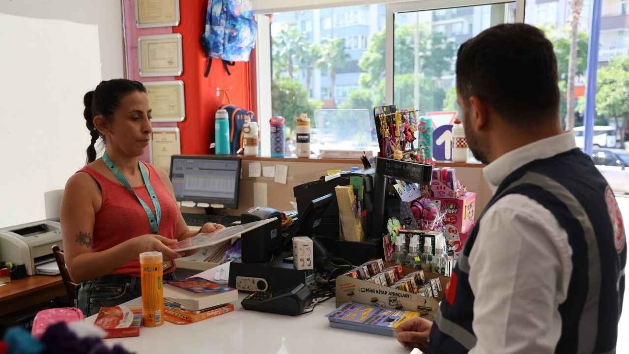 Adana’da Kırtasiye Denetimi Etiket Ve Kasa Fiyatları Karşılaştırıld (2)