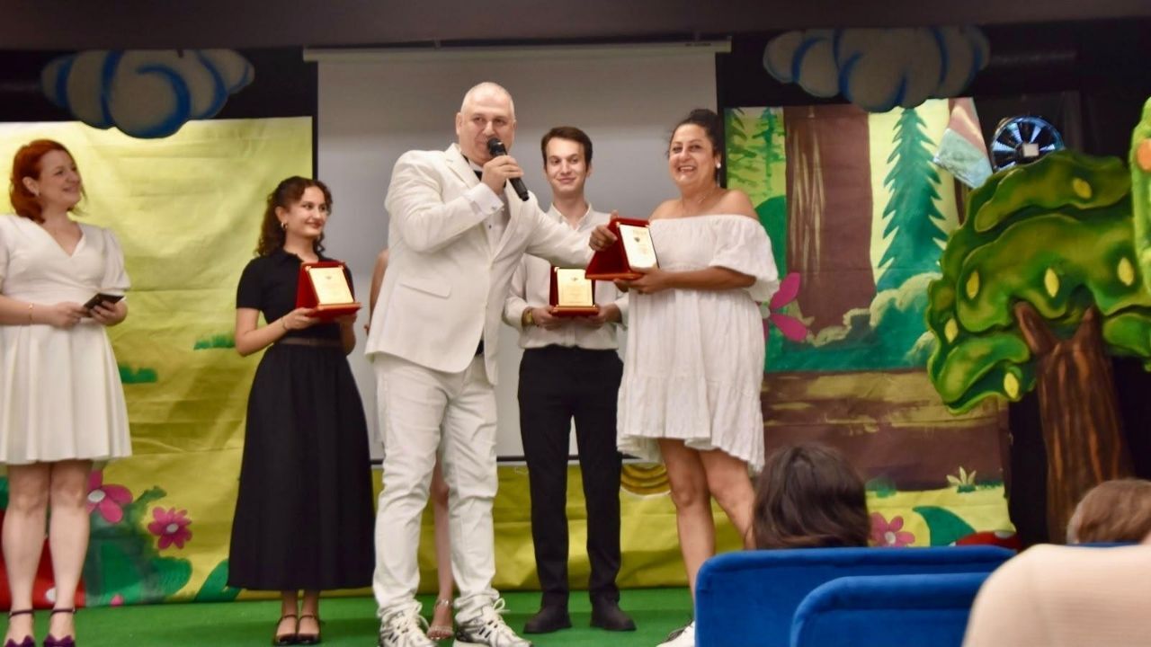 Adana’ya Yeni Tiyatro Salonu Kaktüs Sanat Merkezi Kapılarını Açtı (1)