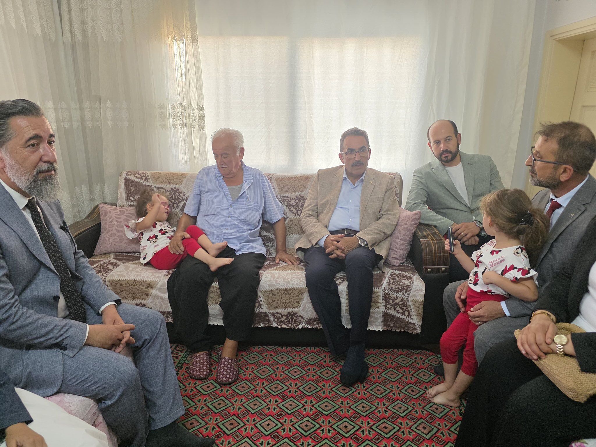 Ak Partili Abdullah Doğru, Kadirli’de Esnaf Ve Vatandaşlarla Buluştu (4)