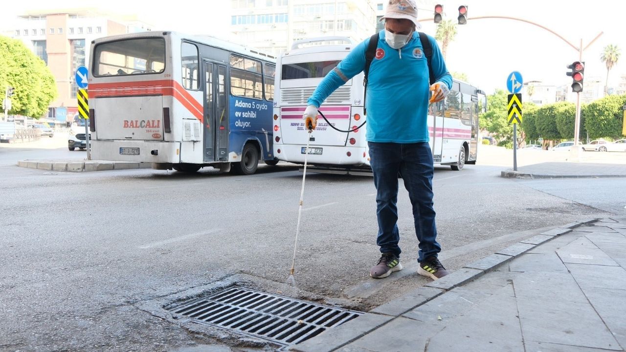 Büyükşehir’den Kent Genelinde Kapsamlı Temizlik Çalışması (3)
