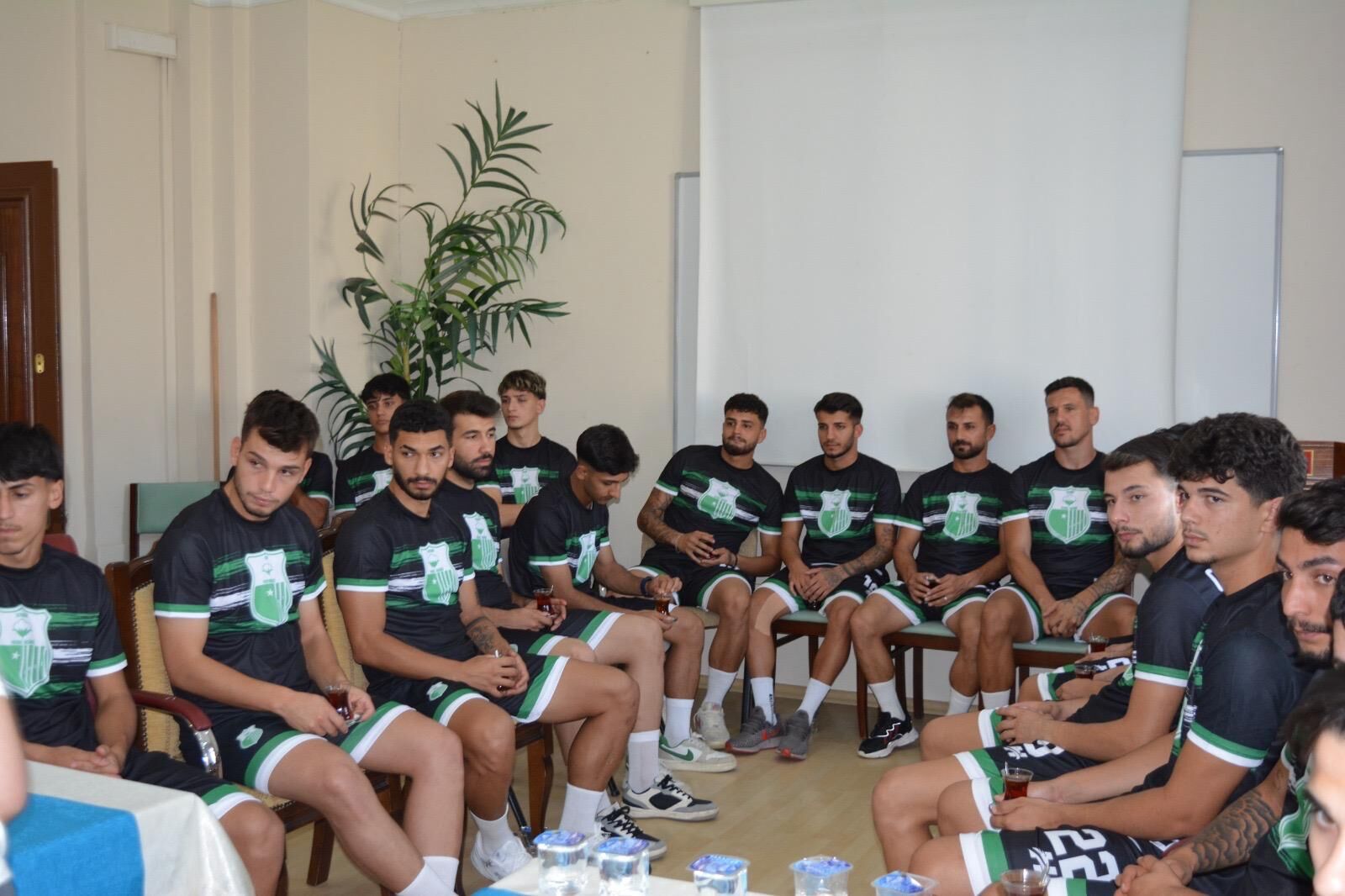 Ceyhan 1967 Fk’dan Lig Öncesi Anlamlı Ziyaretler4