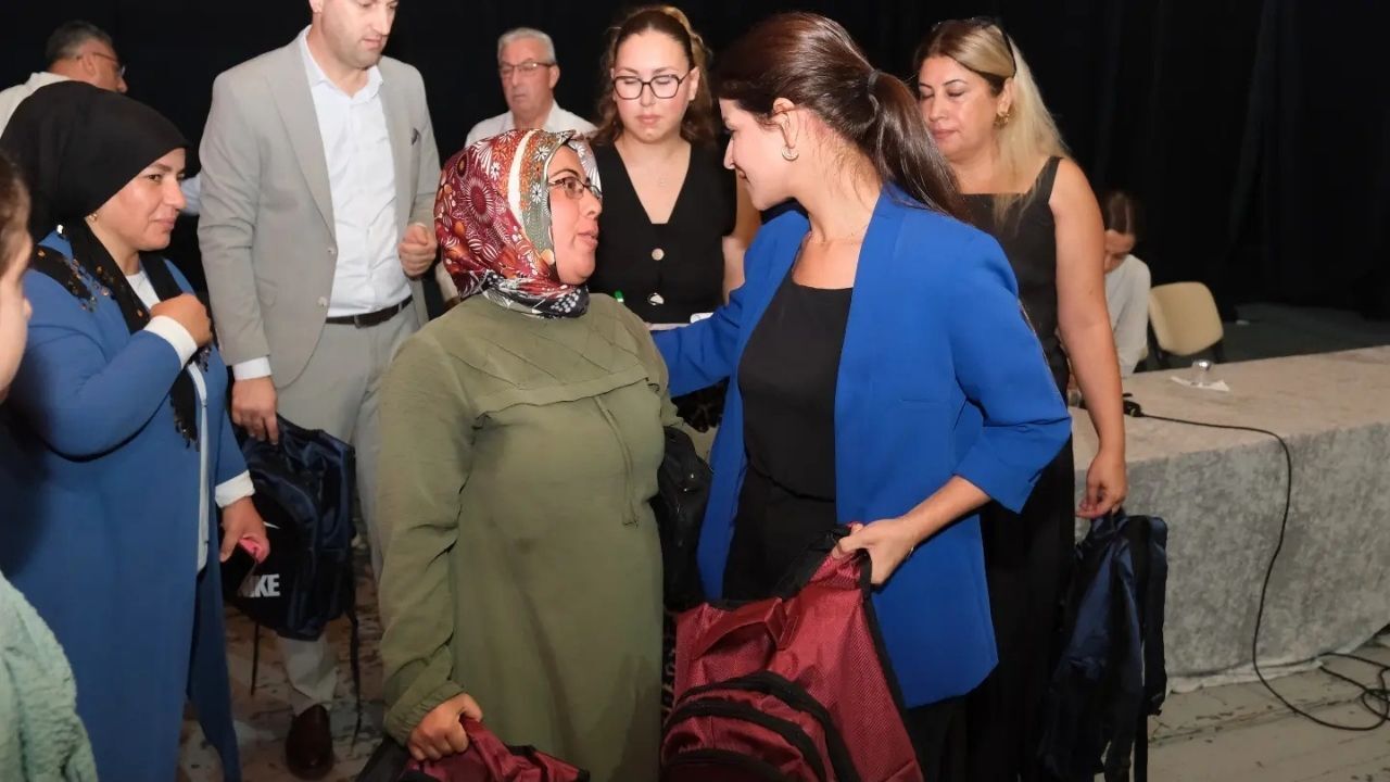 Ceyhan Belediyesi’nden Öğrencilere Kırtasiye Desteği (3)