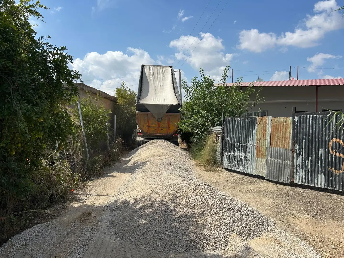 Ceyhan Belediyesinden Yol Atılımı Kaplama Çalışmaları Hız Kesmiyor (1)