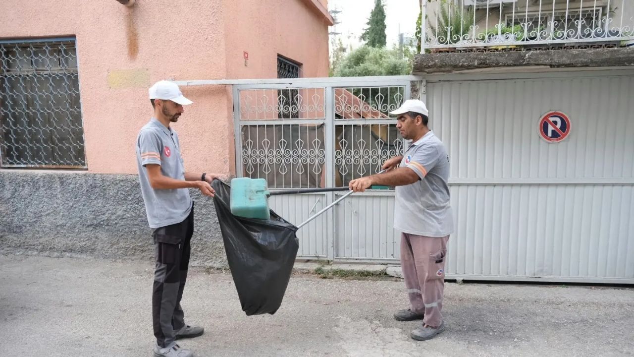 Ceyhan’da Cadde Ve Sokaklar Temizleniyor (2)