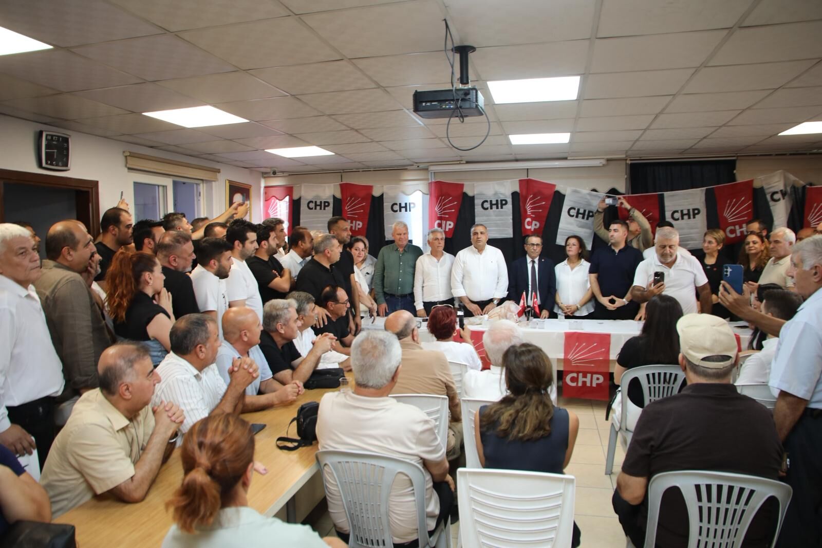 Chp Çukurova’da Yoğun Katılımlı Devir Teslim Hasan Aslan Dönemi Başladı (2)