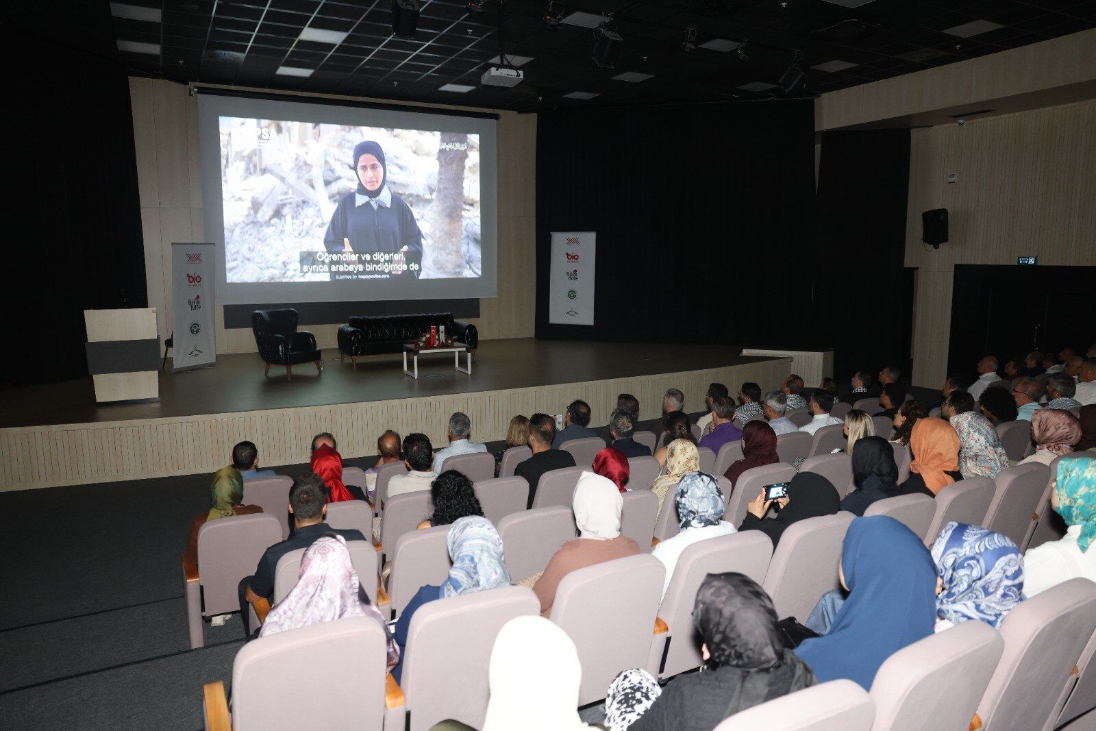 Çukurova Üniversitesi'nden Anlamlı Buluşma Gazze İçin Bilim Kafe (2)