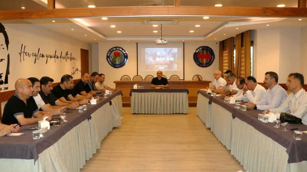 Eğitim Bir Sen Adana’da Mustafa Sarıgeçili Yeniden Aday