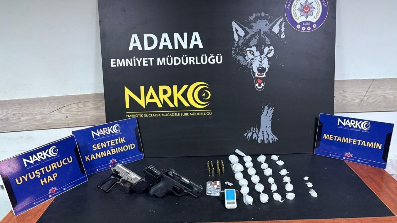 Evlerinden Uyuşturucular Ve Silahlar Çıktı 9 Şüpheli Tutuklandı (2)