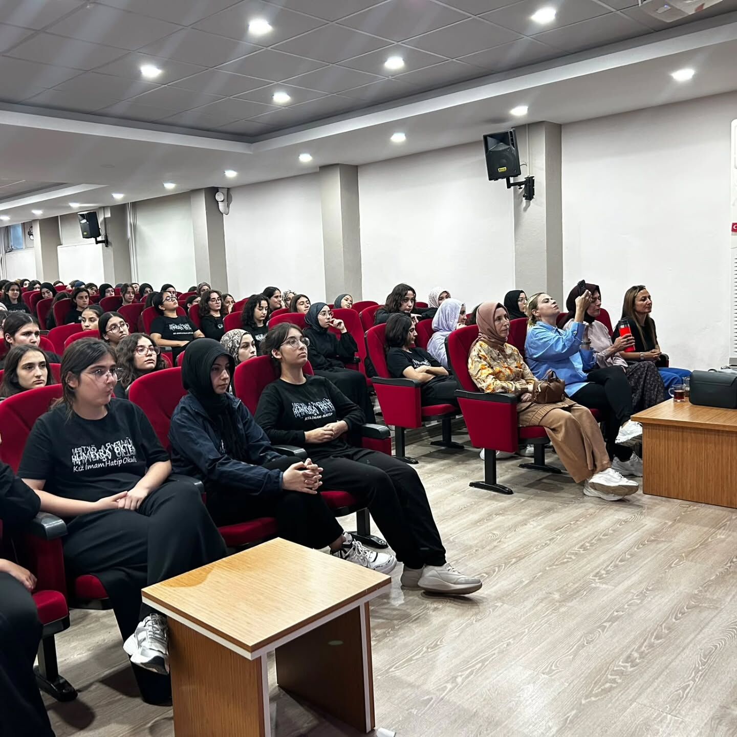 Gsb Adana Gençlik Merkezi'nden Liselere Ziyaret Gençlerimizin Yanındayız (1)