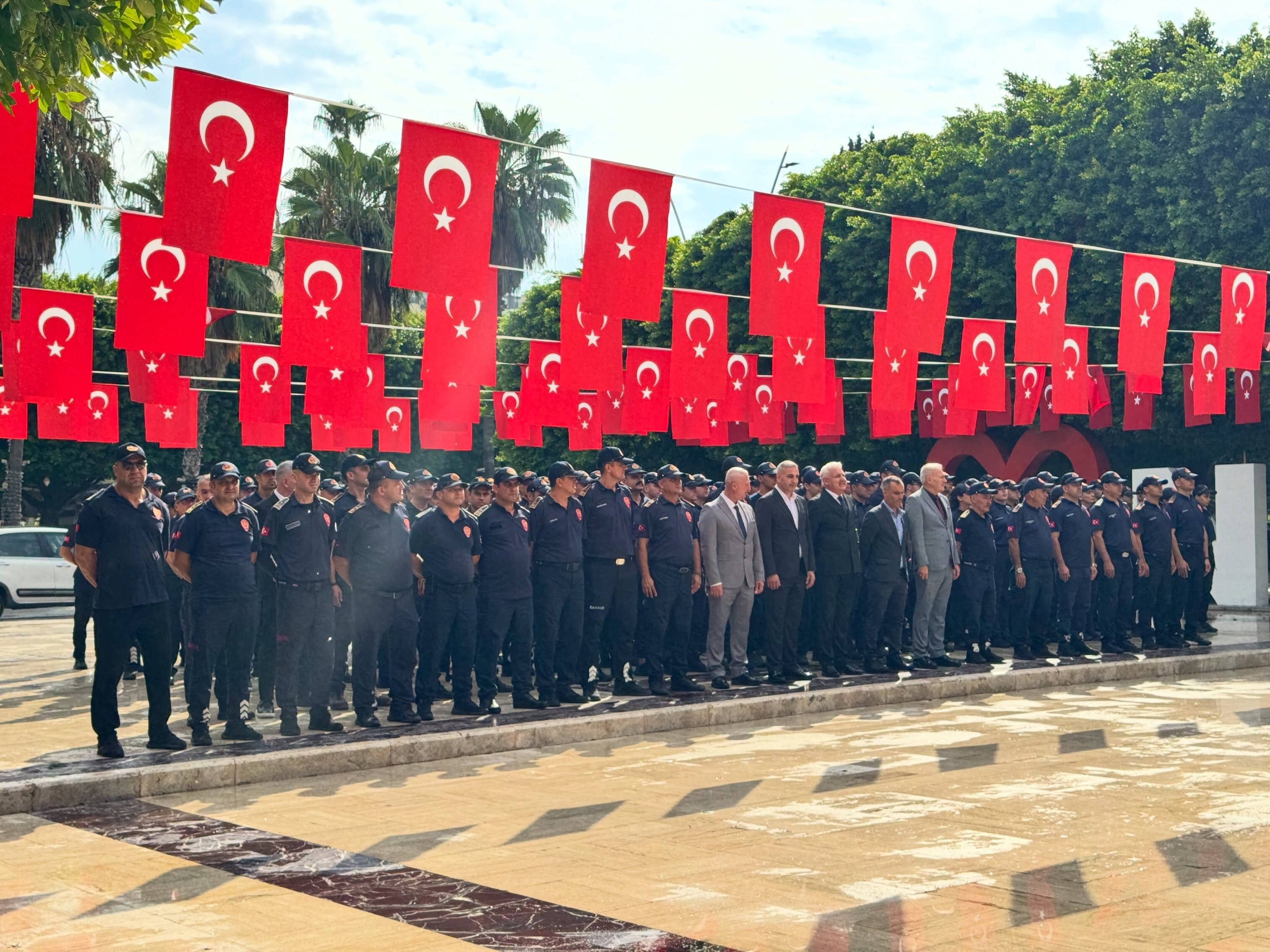 İtfaiye Haftası’nda Anlamlı Tören Şehitler Unutulmadı (2)