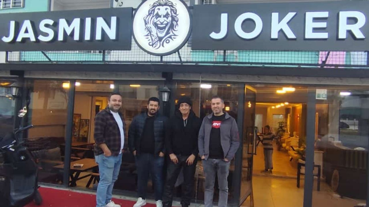 Jasmin Joker’den Ahmet Gerçek’e Başarı Ödülü (4)