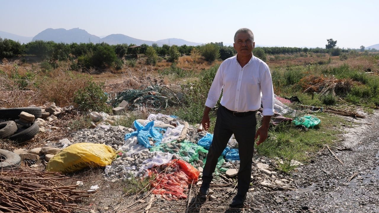 Kozan’da Deliçay Deresi Çöplüğe Döndü Üreticiler Tepkili (1)