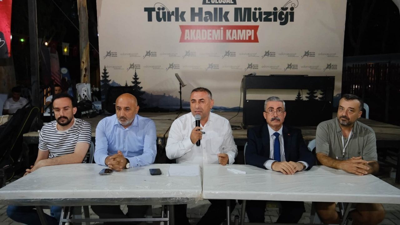 Türk Halk Müziği Tutkunları Karataş’ta Buluştu (1)