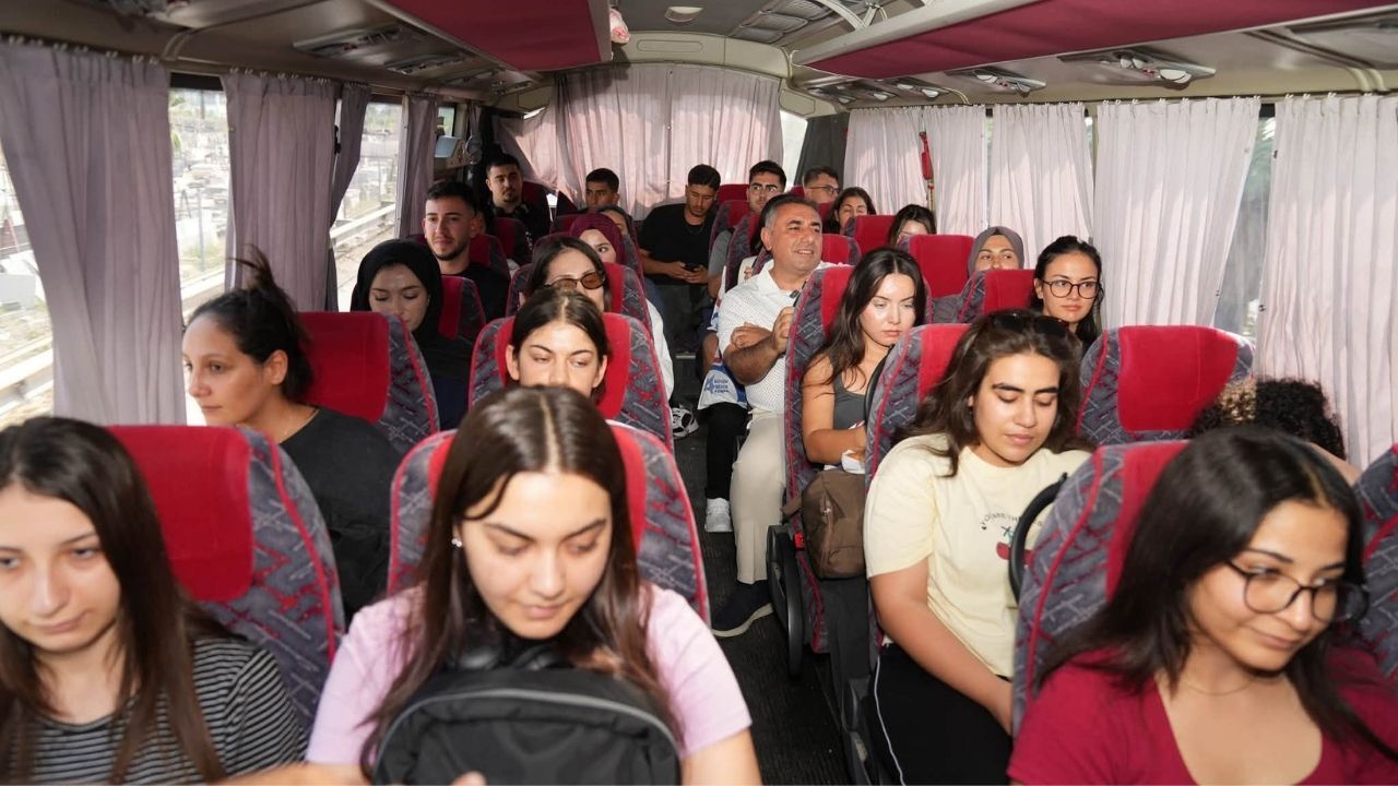Üniversite Öğrencilerine Adana’da Sıcak Karşılama (3)