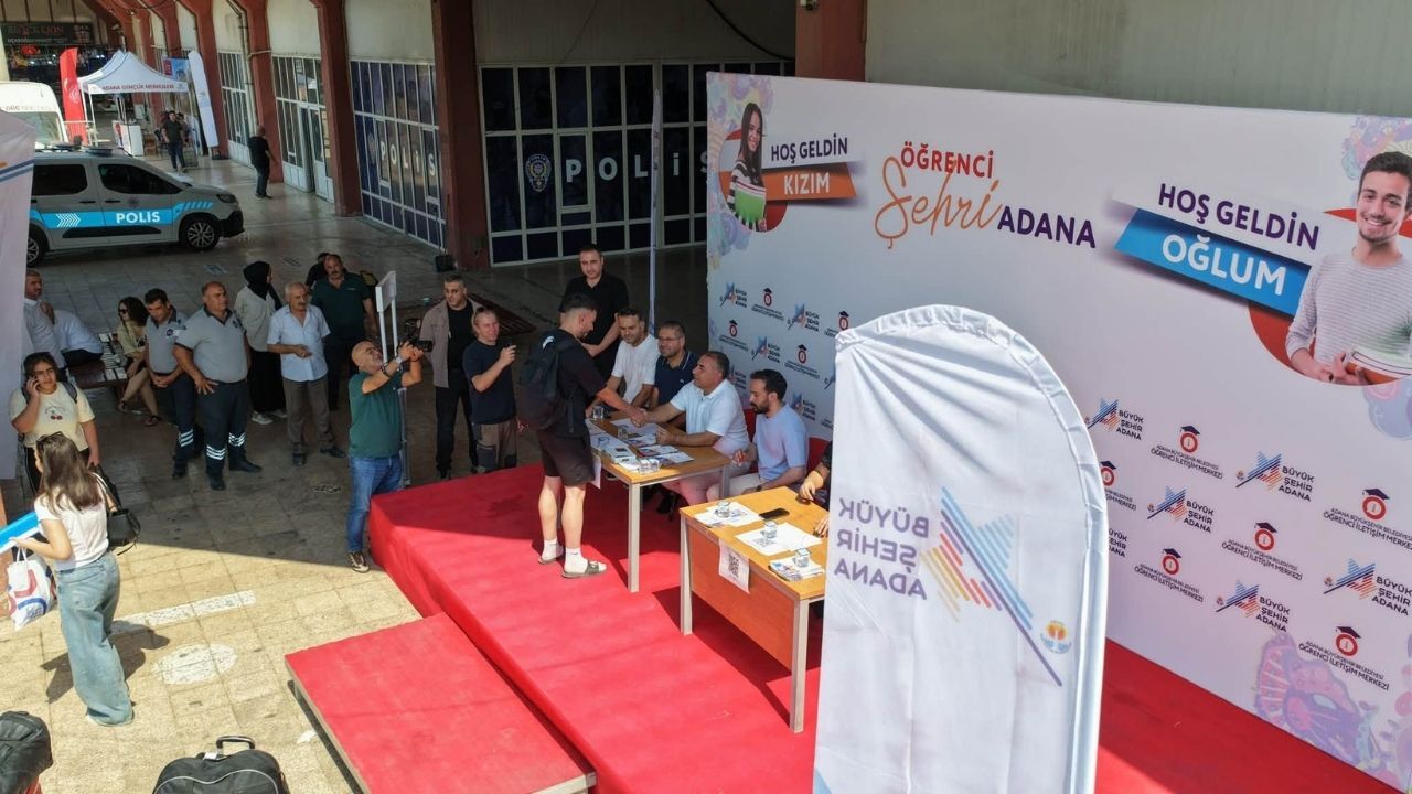 Üniversite Öğrencilerine Adana’da Sıcak Karşılama