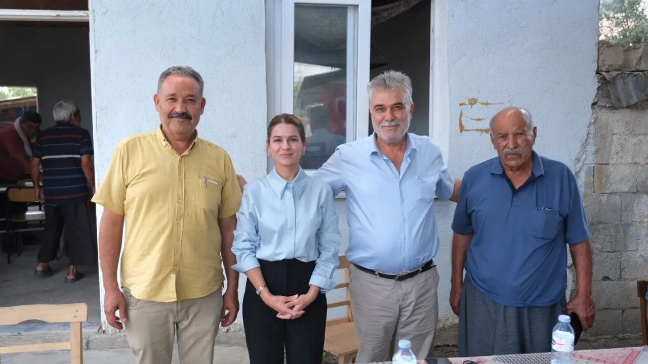 Yıldız Gönülden Gönüle Ceyhan Için Çalışıyoruz