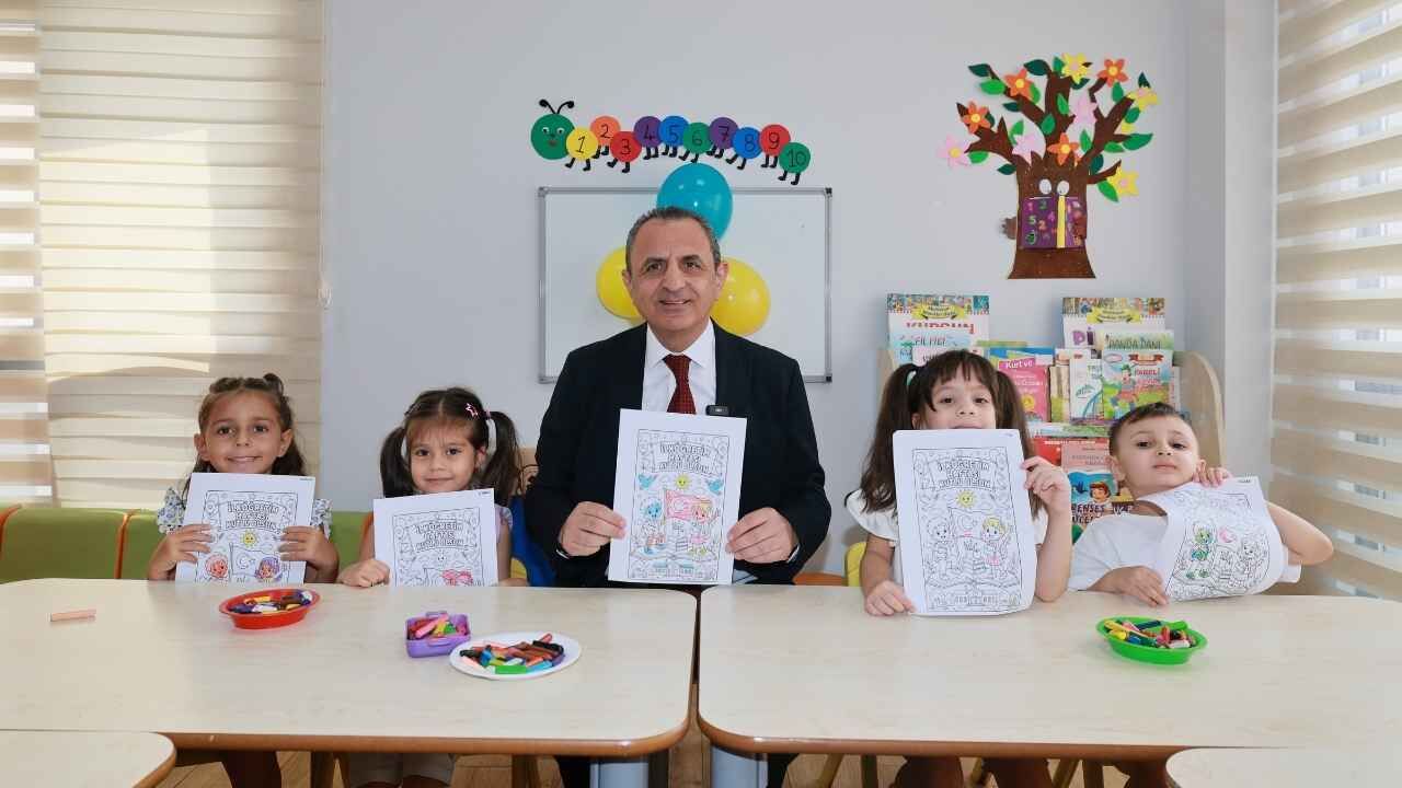 Yüreğir Başkan Vekili Tarık Özünal, Minik Yürekler Kreşi’ni Ziyaret Etti