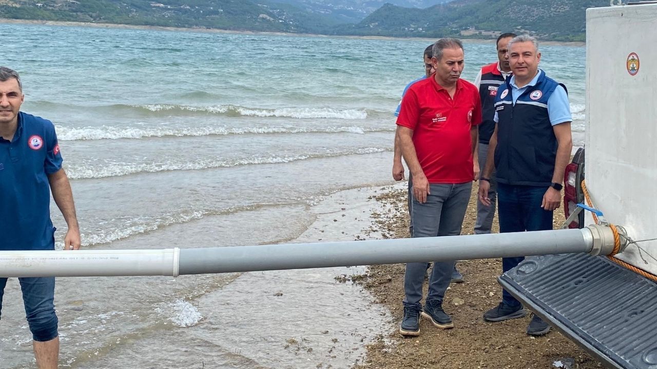 665 Bin Sazan Yavrusu Suya Bırakıldı (1)