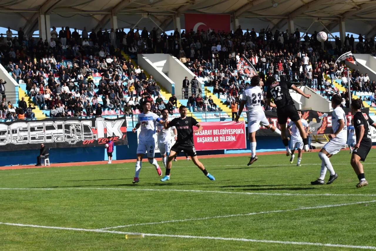 Adana Demirspor’a çifte disiplin sevki: Aksaray maçı PFDK’ya taşındı