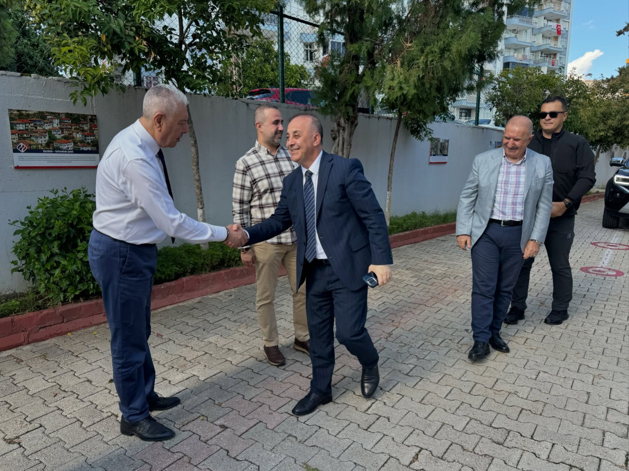 Adana İl Emniyet Müdürü Arıkan'dan Final Okulları'na Ziyaret (2)