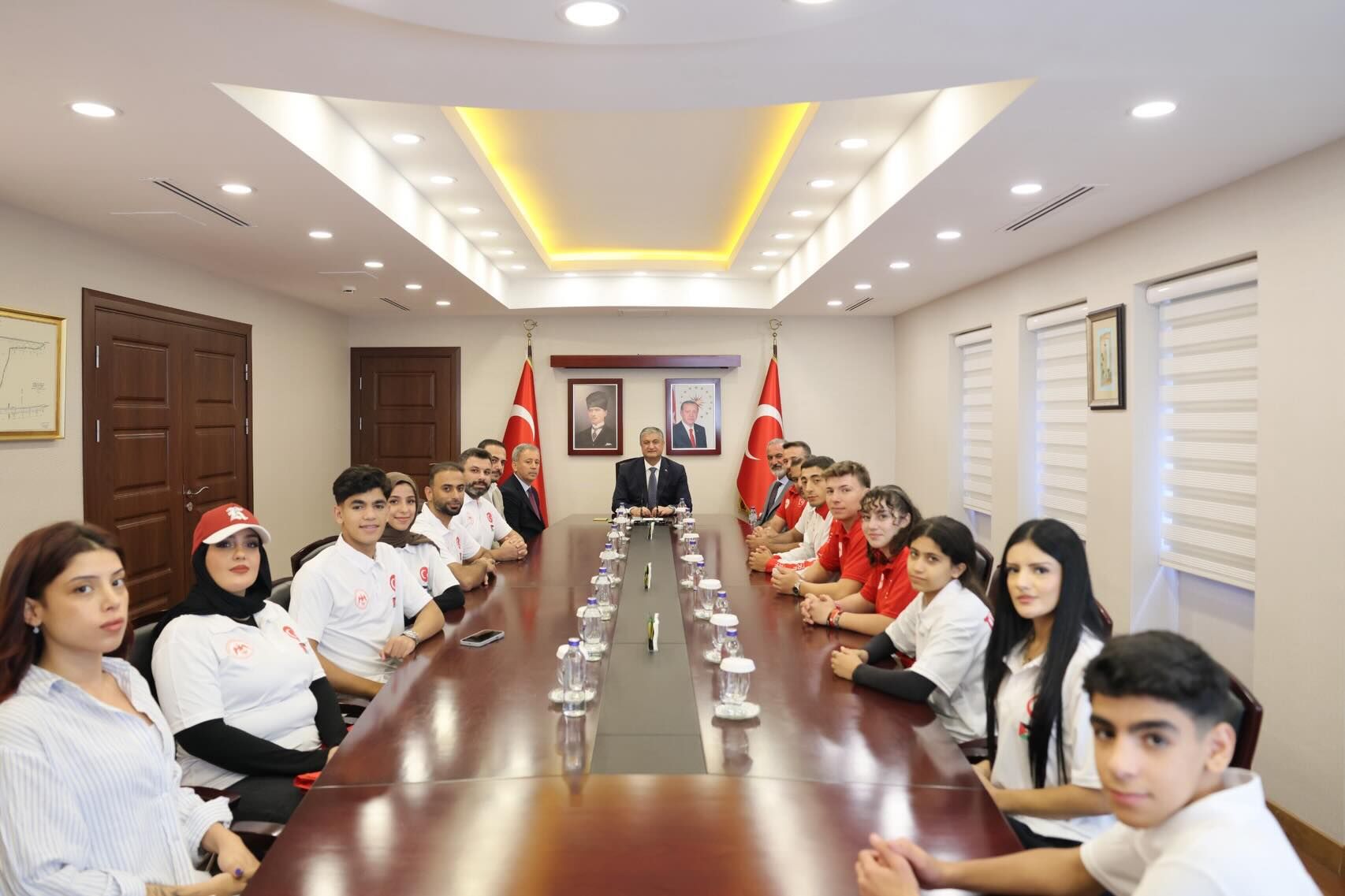 Adana Valisi Yavuz, Filistin Ve Türk Beyzbol5 Milli Takımlarını Kabul Etti (1)