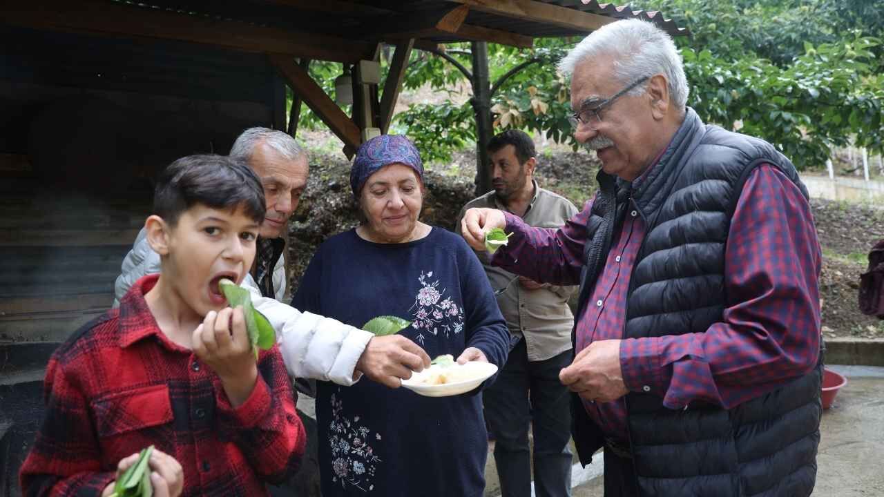 Adana'da 12 Saatlik Pekmez Mesaisi Kilosu 500 Tl'den Satılıyor (1)