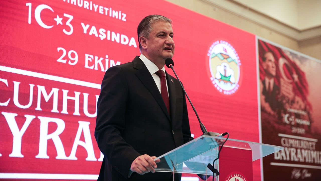 Adana'da 29 Ekim Cumhuriyet Bayramı Dolayısıyla Resepsiyon Verildi (1)