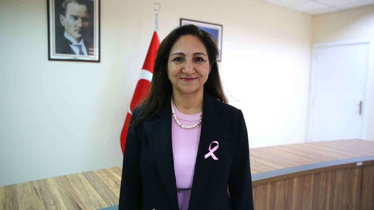 Adana’da Kızının Israrıyla Hastaneye Gitti, Meme Kanserini Yend (2)