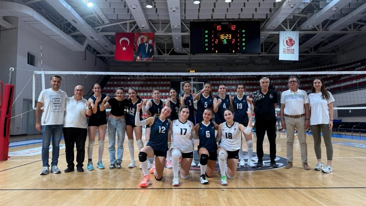 Adana'da Nefes Kesen Maçta Abb Spor Kulübü Uzatmada Güldü (1)
