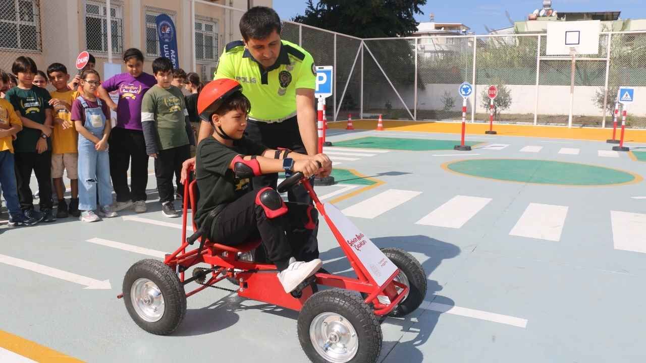 Adana’da öğrenciler trafik kurallarını bu parkta öğrenecek