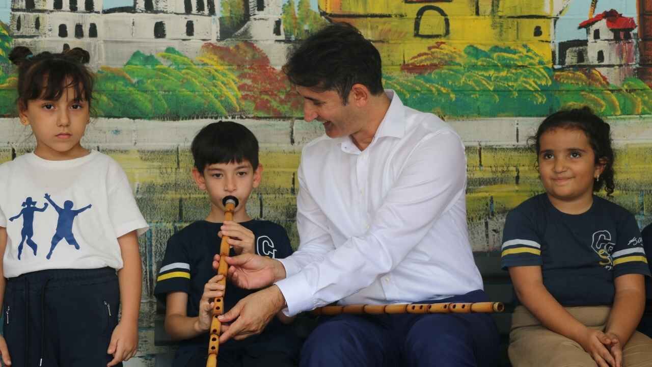 Adana'da Okul Müdürünün 27 Yıllık Tutkusu Öğrencilerine Ilham Oluyor (2)