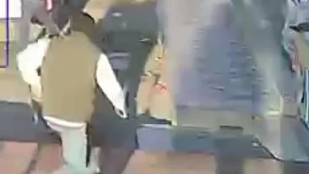 Adana’da Saldırıya Uğrayan 15 Yaşındaki Çocuğun Babası ‘Can Güvenliğim Yok’ (2)