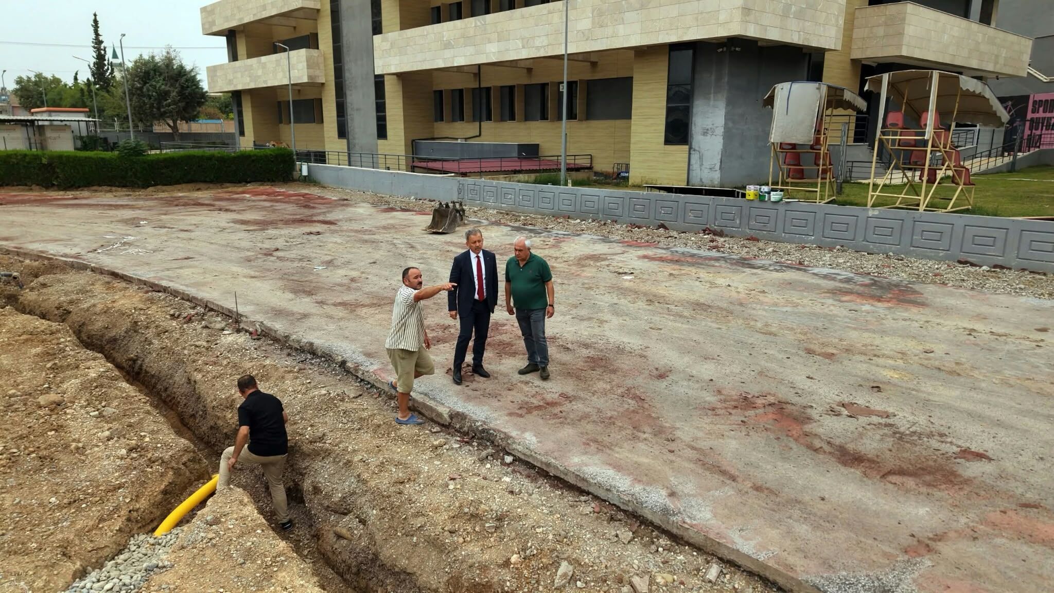 Adana’da Serinevler Atletizm Pisti Avrupa Standartlarına Kavuşuyor3