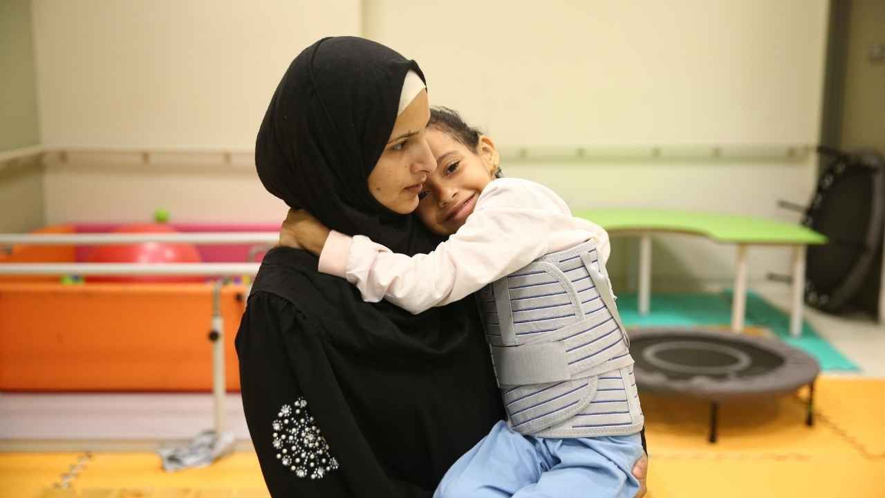 Adana’da Tedavi Gören Gazzeli Sıla “Tekrar Yürüyeceğim” (3)