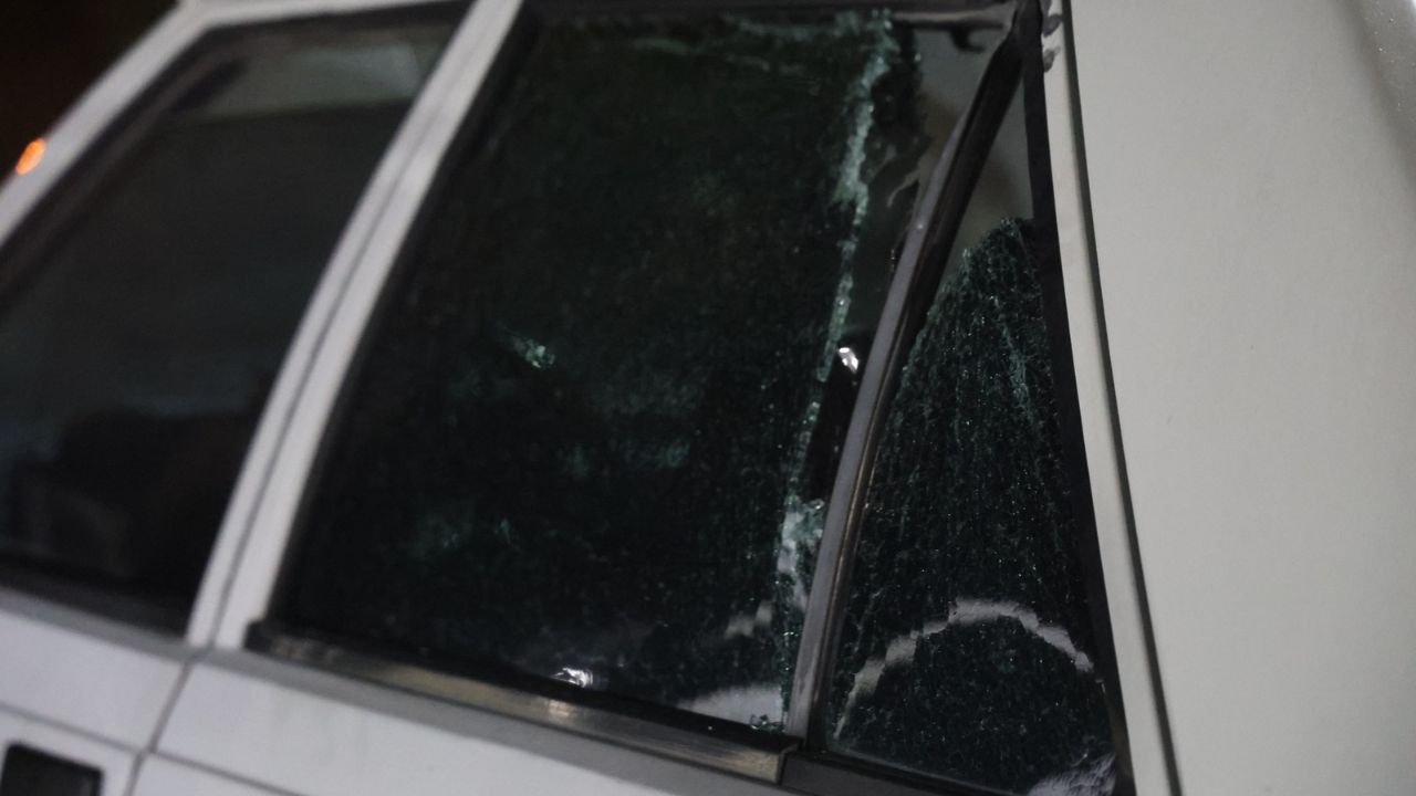 Adana'da Tekel Bayisine Pompalı Tüfekli Saldırı 2 Yaralı (1)