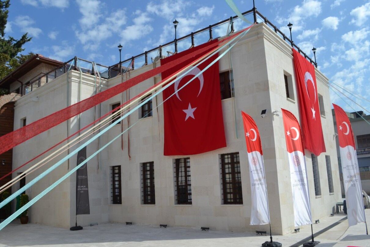 Adana'nın Yeni Lezzet Üssü Kapılarını Açtı Selamlık Sofra Mirası Evi Ziyaretçilerini Bekliyor (1)
